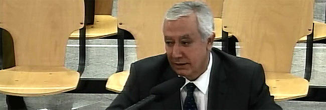 Arenas dice que el PP no recibía donaciones a cambio de algo y niega cobros en B