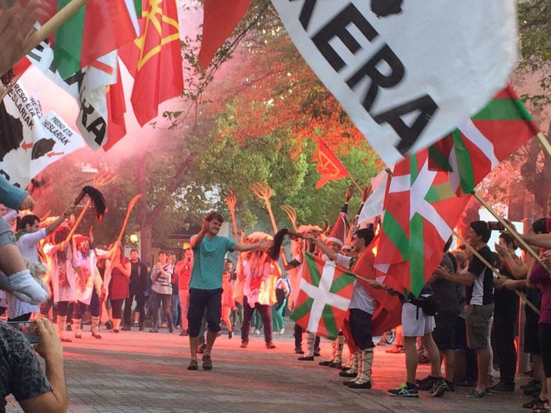 UPN pregunta a Ollo por las bienvenidas y homenajes a etarras como el de Pamplona a Araguas