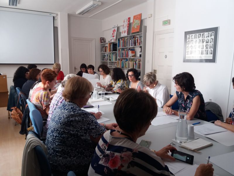 El Gobierno de Navarra impulsará en 2017 la participación de las mujeres en las políticas públicas