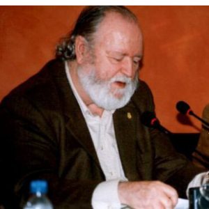 Joaquín Márquez en la modalidad de castellano y Juan Karlos Lopez-Mugartza en la de euskera, ganadores del XI Concurso Internacional de Poesía Ciudad de Pamplona