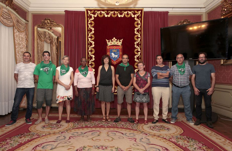 El Ayuntamiento recibe a los organizadores de la VII Conferencia Internacional de la Vía Campesina