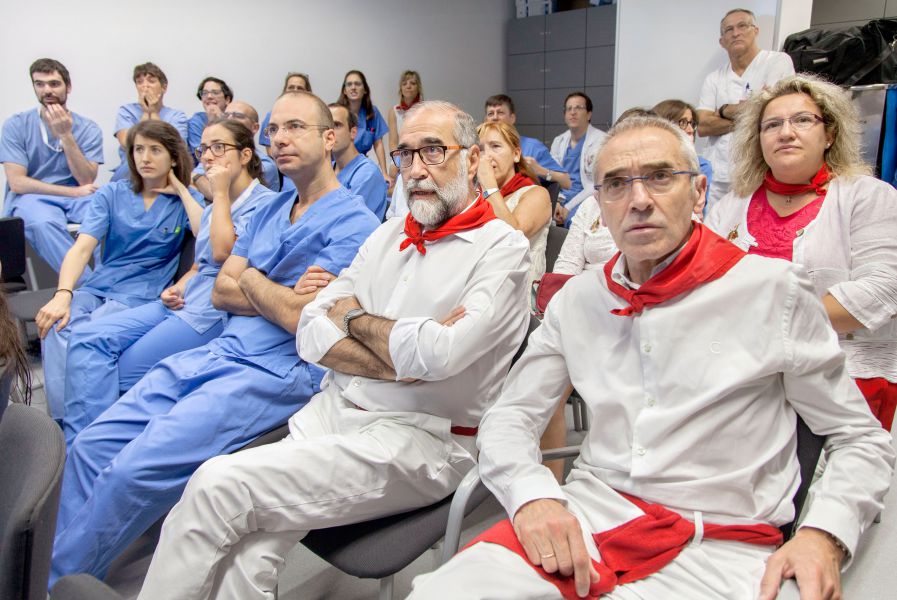 El consejero Domínguez comprueba el funcionamiento el dispositivo de asistencia en los encierros