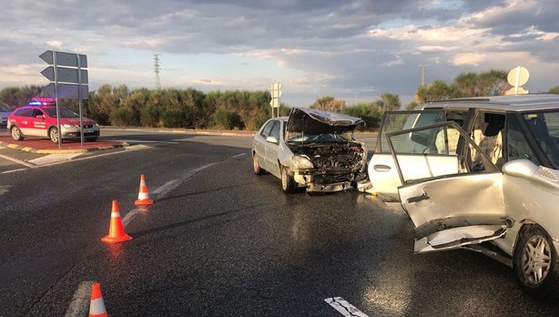 Dos heridos en un choque en la N-121, en Caparroso