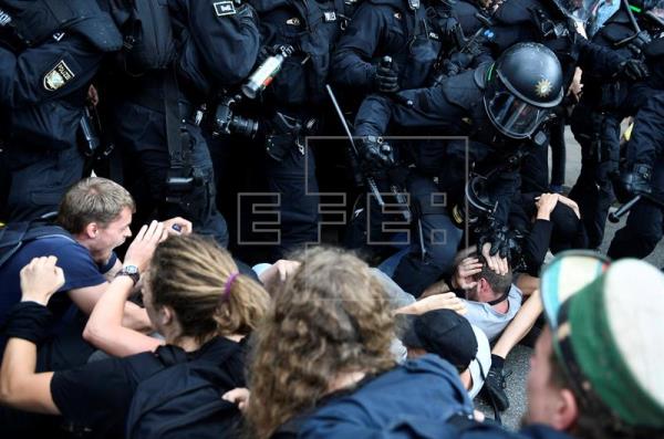 Nuevos disturbios y detenciones en Hamburgo tras cerrarse la cumbre del G20