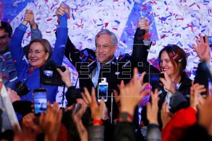 Piñera y Beatriz Sánchez elegidos en las primarias de Chile, con una alta participación