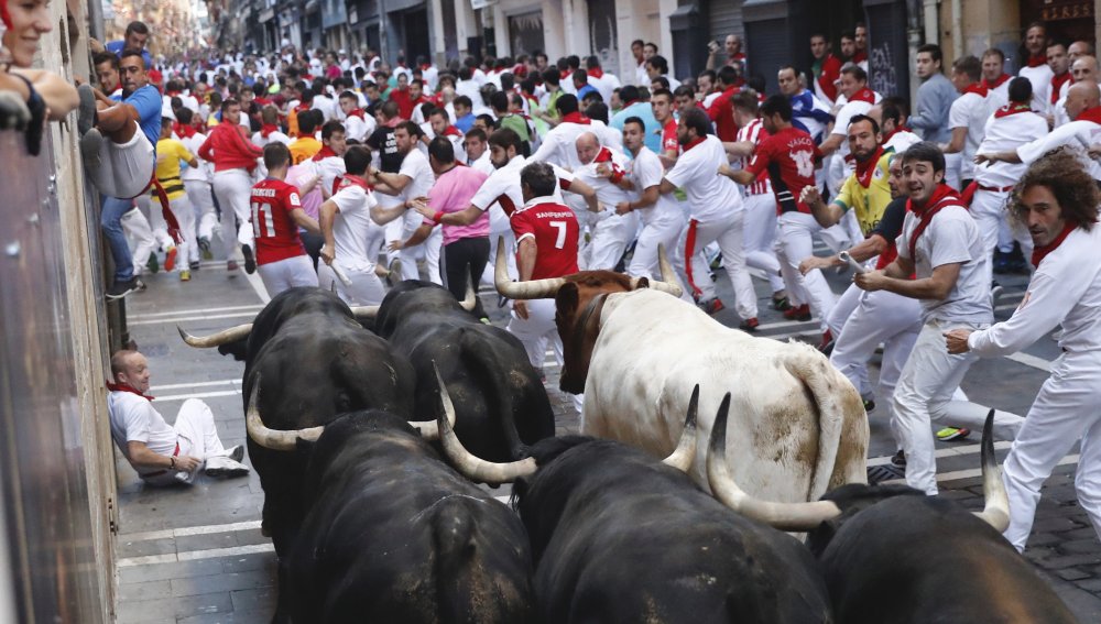 Ocho traslados al CHN ninguno por asta de toro en el sexto encierro de San Fermín 2017