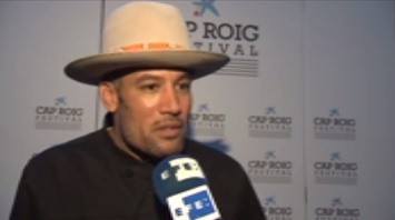 La estrella del rock estadounidense Ben Harper brilla en Cap Roig