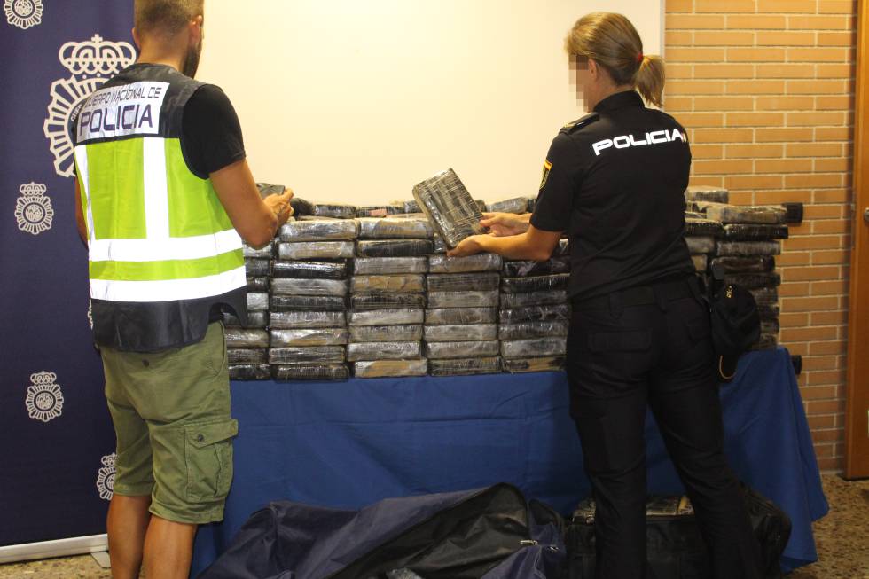 Detenido en Valencia tras saltarse un control policial con 482 kilos de cocaína