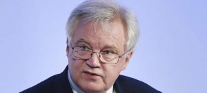El jefe negociador del Reino Unido para el Brexit, David Davis,. EFE