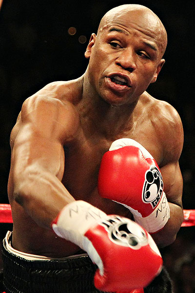 Mayweather se entrenó con McGregor, al que venció por nócaut técnico