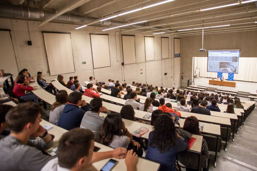 Cerca de 7.000 estudiantes de grado inician el 4 de septiembre el curso en la UPNA