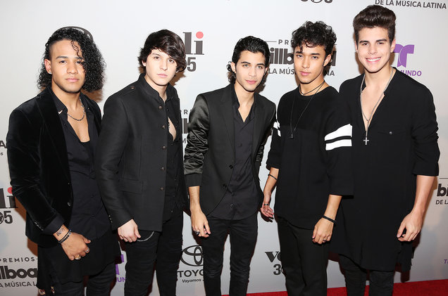 CNCO triunfa en unos Premios Tu Mundo críticos con la situación de Venezuela