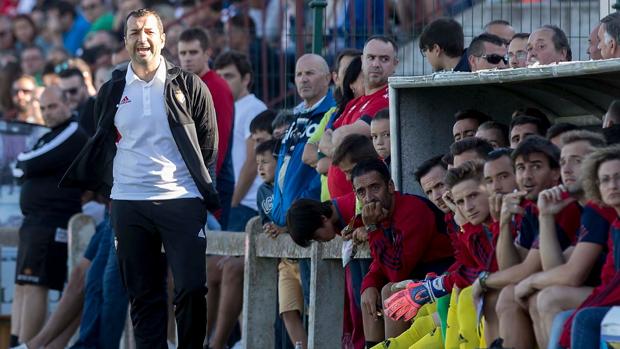 Diego Martínez: «Me quedo con la actitud del equipo, que lo intentó hasta el final»