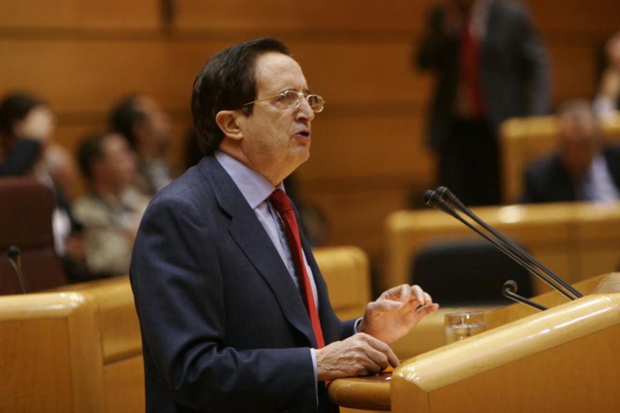 Juan José Lucas: Sólo hace falta coraje para aplicar el artículo 155 en Cataluña