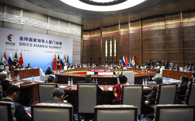 Los países emergentes BRICS reivindican una economía mundial abierta