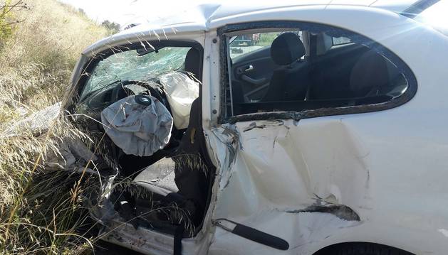 Un muerto y un herido grave tras un choque frontal en Andosilla