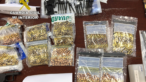 Correos en Navarra detectó paquetes con destino al extranjero que contenían armas de fuego