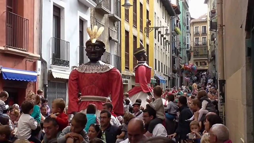 Los Gigantes de Pamplona saldrán este sábado por la tarde en San Fermín Chiquito
