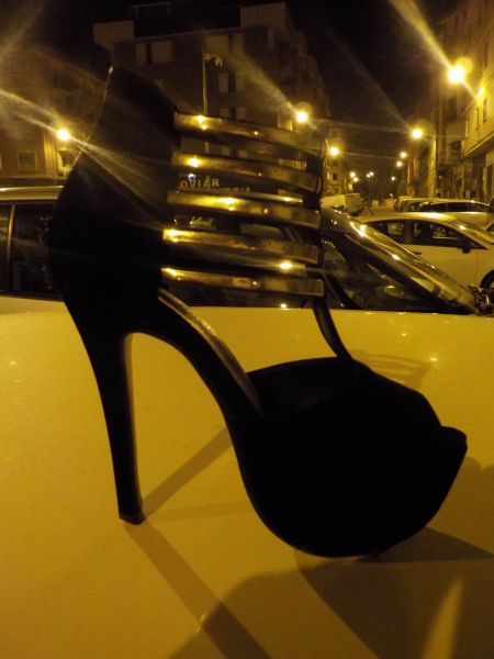 Herida una chica al ser golpeada con el tacón de un zapato en una pelea de discoteca
