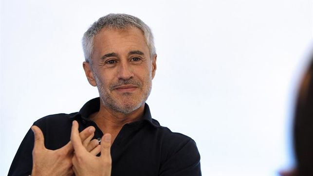 El carisma de Sergio Dalma enamora de nuevo en Cap Roig