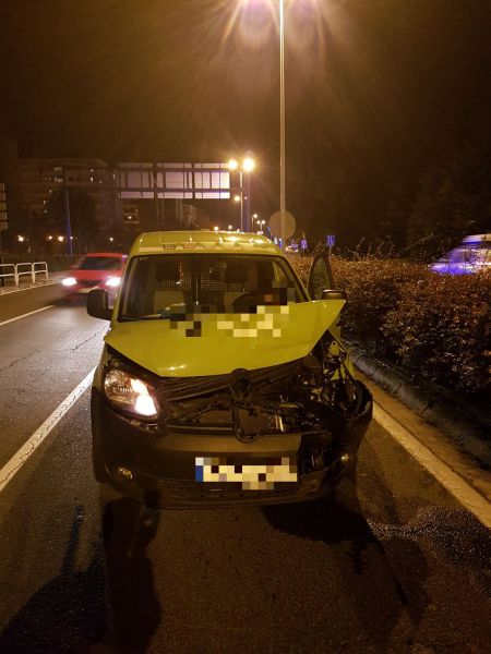 Heridos leves dos conductores en colisiones por alcance en Pamplona