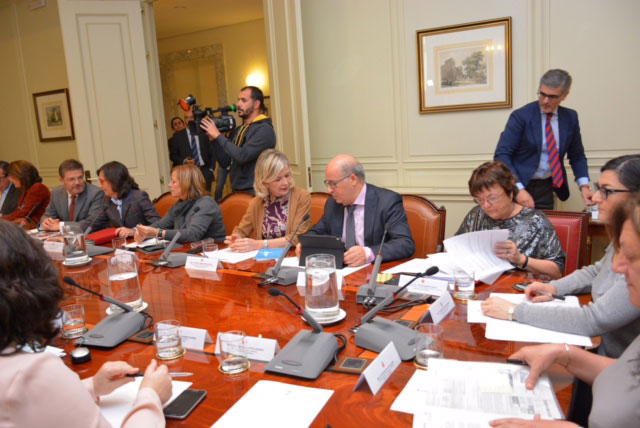 La consejera Beaumont reclama ante el CGPJ la creación de un Juzgado bis, con un juez y un letrado de la Administración de Justicia