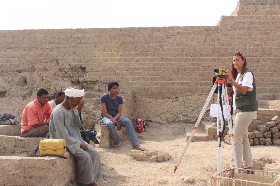Una investigadora de la Universidad de Navarra participa en la excavación del Templo de Tutmosis III