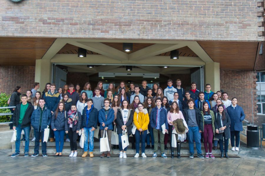 Más de mil estudiantes se zambullen en la ciencia en la Universidad de Navarra