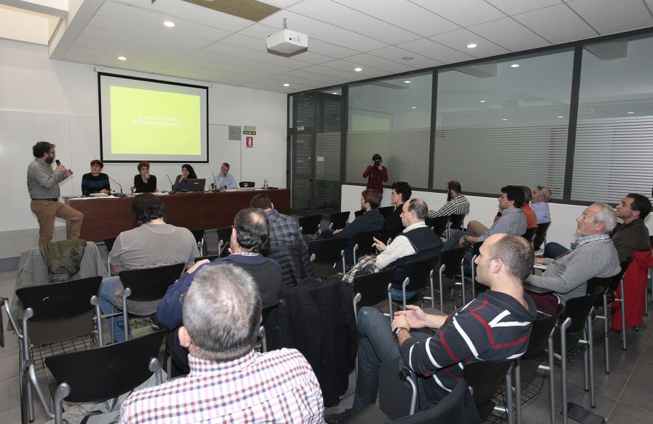 Las calles adyacentes a Pío XII contarán con estacionamiento restringido rojo