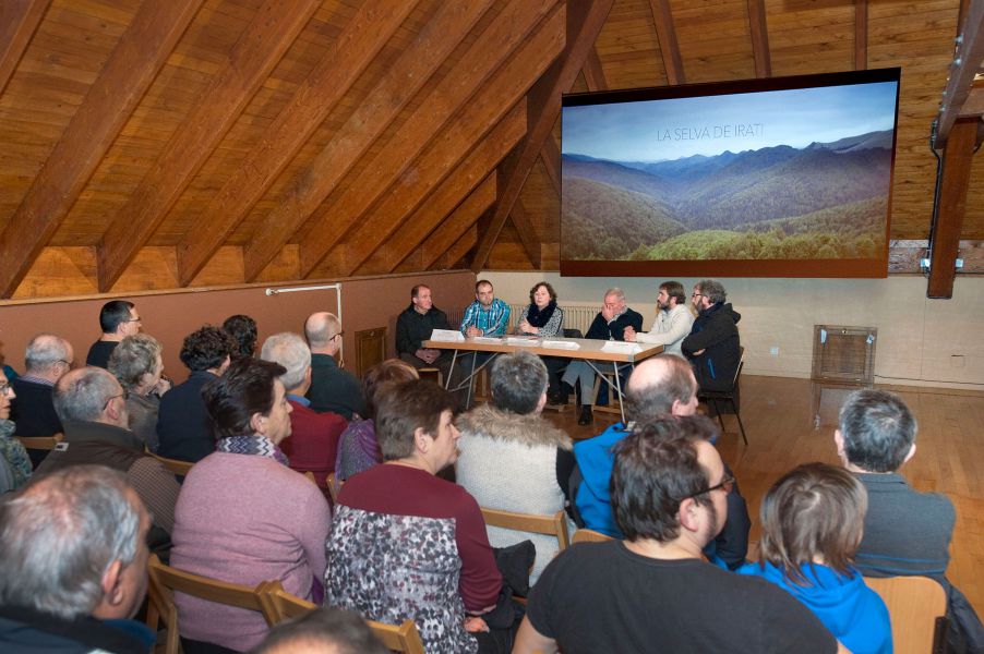 Ochagavía pide reflexión sobre conductas sostenibles con cine medioambiental