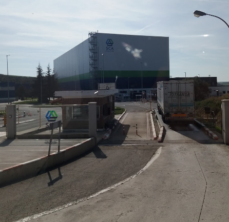 Incendio en la fabrica SCA Higiene de Allo (Navarra), que no interrumpirá la actividad