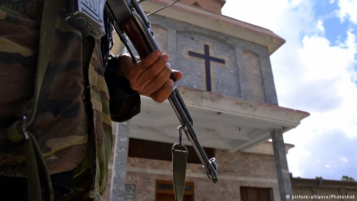 Al menos 9 muertos y 30 heridos en un ataque a una iglesia metodista en Pakistán