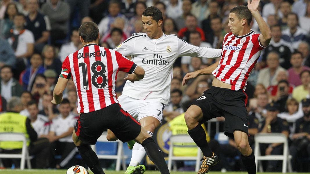 El Atlético se sube al tren de la Liga y el Real Madrid lo deja pasar