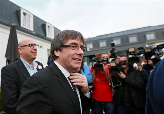 La Audiencia alemana sigue rechazando el cargo de rebelión contra Puigdemont