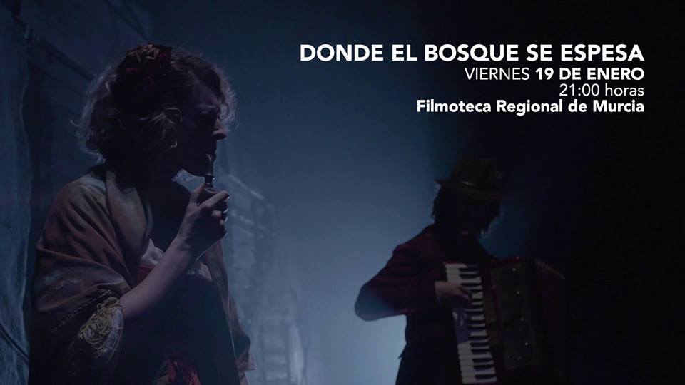 Miguel Ángel Calvo presenta en Murcia su película «Donde el bosque se espesa»