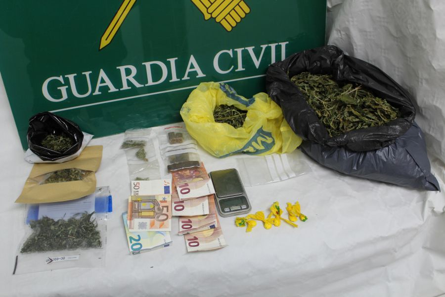 Detenida como presunta autora de un delito de robo y contra la salud pública en Navarra