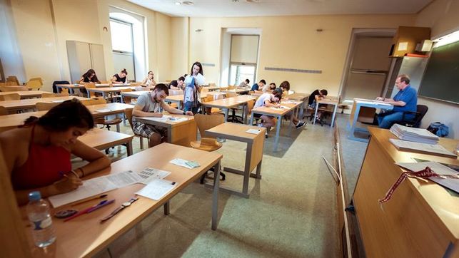 El abandono escolar se sitúa en Navarra en el 11,3 % frente al 18,3 % en España