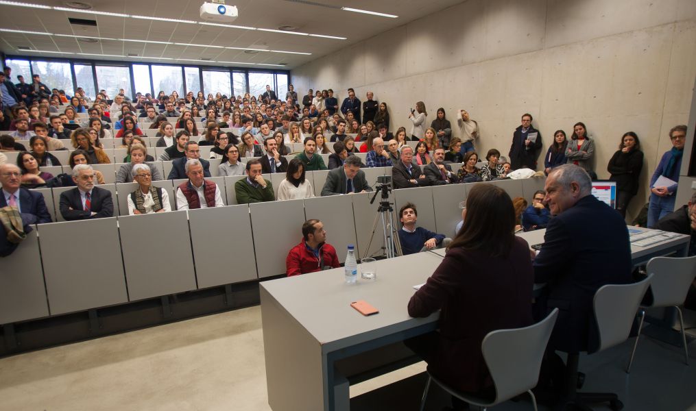 “En dos años la mitad de las noticias que consumiremos serán falsas”