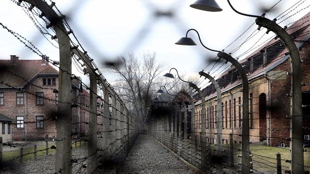 Tropas soviéticas liberan Auschwitz