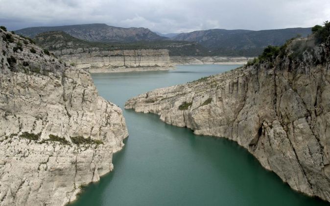 Embalses de la cuenca del Ebro, al 77,1 % tras subir en una semana un 0,1 %