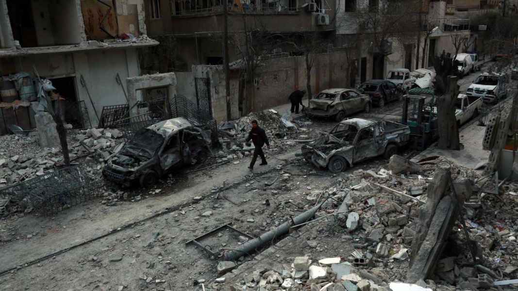 Al menos 5 muertos y 42 heridos por bombardeos contra Guta Oriental en Siria