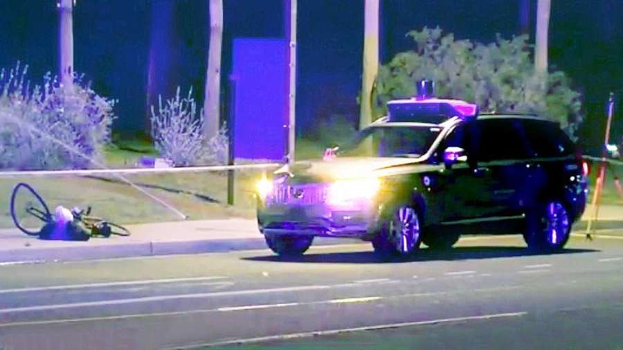 Un coche autónomo de Uber atropella y mata a una mujer en Arizona