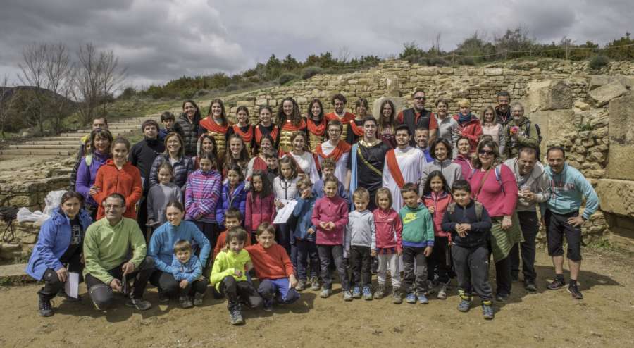 Familias de la merindad de Sangüesa dan vida a la ciudad romana de Santa Criz de Eslava