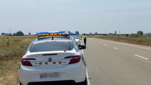 Un conductor ebrio mata a un matrimonio de ciclistas y deja herido a su hijo en León