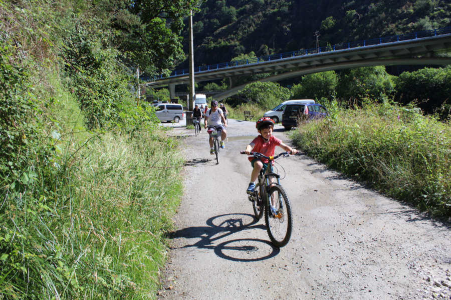 Gobierno de Navarra ofrece 44 paseos guiados en bicicleta por distintos itinerarios navarros y de Guipúzcoa