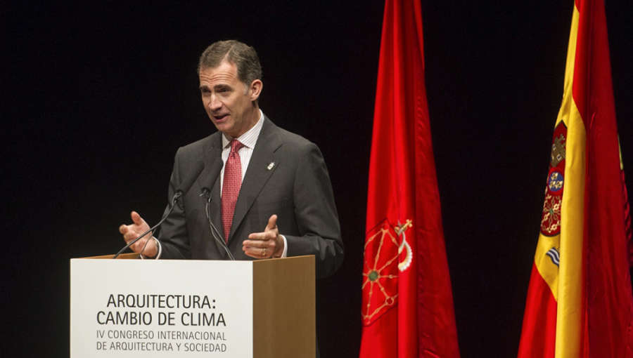 El Rey inaugura un congreso que busca el crecimiento sostenible de la ciudad