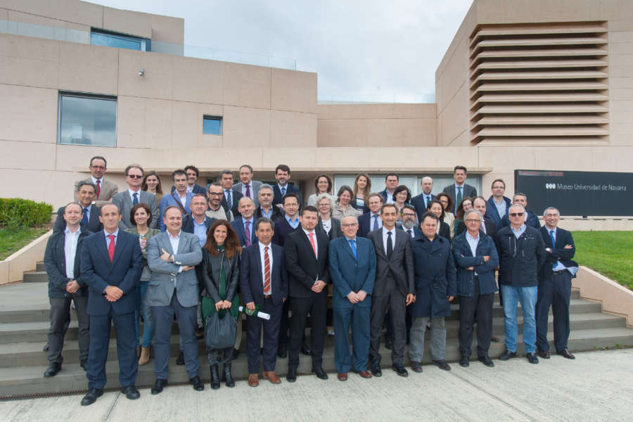 La Universidad de Navarra y Volkswagen Navarra colaborarán en cinco proyectos de investigación para la empresa