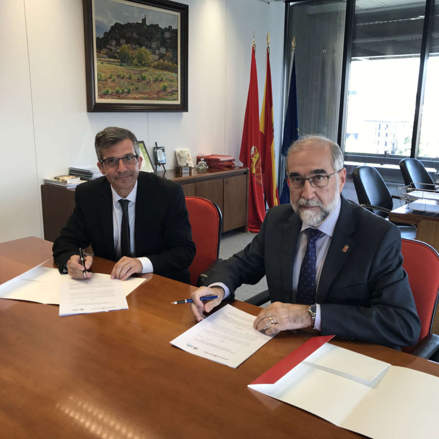 Navarra y la Sociedad Española de Farmacia colaborarán para una mejor gestión clínica del medicamento