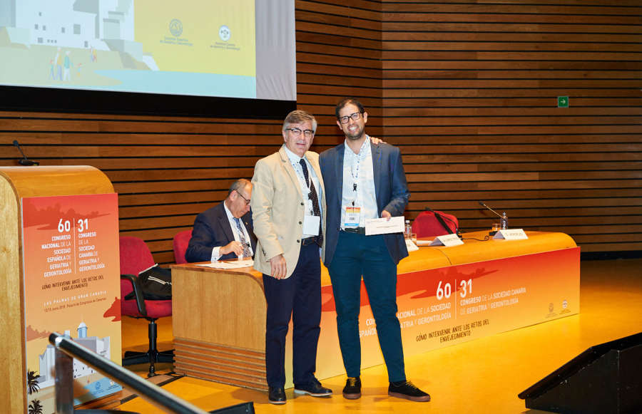 Un médico del CHN distinguido como mejor residente de Geriatría del año