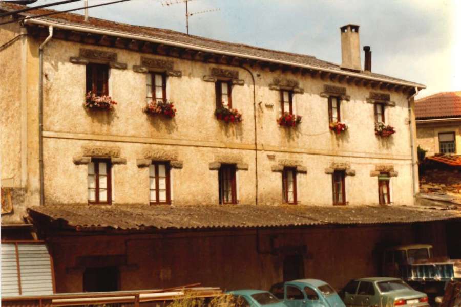 Donan al Archivo Navarra la documentación de la harinera de Echarri Aranaz